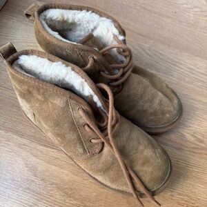 Ugg kids boots size 5